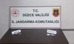 Otomobilin havalandırma menfezinden uyuşturucu çıktı