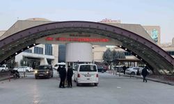 Siirt'te tahlil sonuçlarını değiştirdiği iddiasıyla 8'i sağlık çalışanı 30 kişi gözaltına alındı