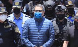 Trump, ABD’de tutuklu bulunan eski Honduras Devlet Başkanı Hernandez için af çıkardı