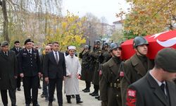 Vefat eden Kıbrıs gazisi son yolculuğuna uğurlandı