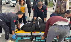 Yayaya çarpmamak için motosikleti devirdi: 1 yaralı