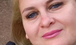 Yolun karşısına geçerken otomobilin çarptığı kadın yaşam mücadelesini kaybetti