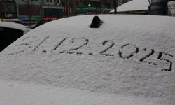 Bursa şehir merkezi beyazlara büründü