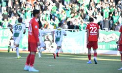 Bursaspor Somaspor'u mağlup etti!