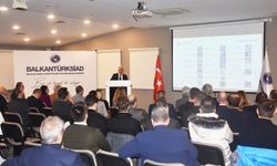 BALKANTÜRKSİAD Akademi'de yapay zeka ve dijitalleşme konuşuldu...