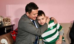 Erkan Aydın otizmli Yunus Emre Erdem’in davetine kayıtsız kalmadı