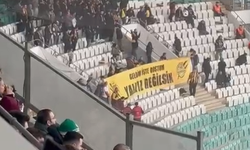 Aliağa FAŞ taraftarından Bursaspor'a Ali Kınık şarkılı mesaj