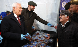 Bursa Büyükşehir’den 17 ilçede kandil ikramı