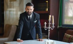 Buralı sanatçıdan canlı yayında duygu seli