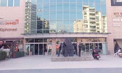 Bursa'da AVM’de “baskına geldiler” iddiası: 4 kişi vuruldu