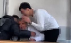 Lisede skandal görüntüler! Öğretmene yapılanlar izleyenleri bile utandırdı