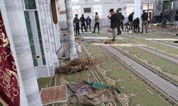 Arap ülkeleri, Suriye'de camiyi hedef alan terör saldırısını kınayarak "dayanışma mesajı" verdi