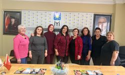 Bursa’dan 5 Aralık mesajı: Türk kadını Cumhuriyet’in aydınlık yüzü