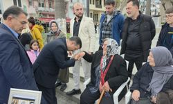Pakize Akbaba’dan İktidara Sert Protesto!