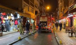 Kapalı otoparkta yangın çıktı