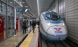 YHT hattında hafta sonu yoğunluğuna ek sefer çözümü