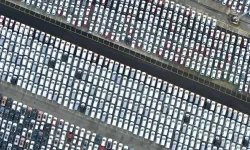 Haydarpaşa Limanı'nı ithal otomobiller kapladı: İkinci el fiyatları düşecek