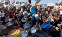 BM: Gazze'de akut yetersiz beslenme vakası 95 bine çıktı