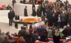 Kürsüye tabut getirdiler, AK Parti ve CHP'liler birbirine girdi