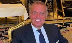 Cem Uzan'ın yeni sevgilisi sosyeteden çıktı!