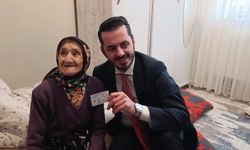 Bursa'da 121 yaşındaki Saadet teyze, ziyaretçilerinden bakın ne istedi