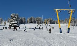 Uludağ'da yarıyıl tatili yoğunluğu: Telesiyejlerde metrelerce kuyruk