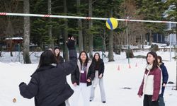 Osmangazi’de dersane öğrencileri Uludağ kampıyla ödüllendirildi