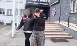 107 suç kaydı olan kadın hırsız, polis baskınında baza altında yakalandı