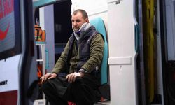 Adana'da fabrika işçilerini taşıyan minibüs devrildi: 13 yaralı