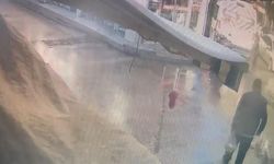 Bursa'da alışveriş yaptıktan sonra otomobilin altında kaldı