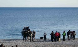 Antalya'da balık tutan vatandaşların oltasına ceset takıldı