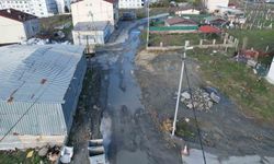 Arnavutköy'de İSKİ çalışması yarım kaldı: Mahalleli çileden çıktı