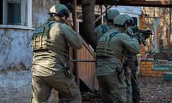 Azerbaycan'da büyükelçiliğe terör saldırısı planlayan 3 kişi gözaltına alındı