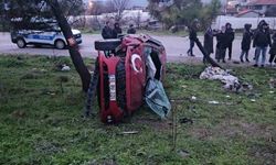 Balıkesir Çevre Yolu'nda takla atan otomobil yan yattı: 2 yaralı