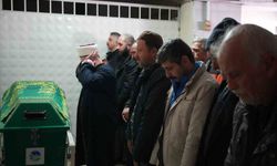 Bulgaristan'daki kazada hayatını kaybeden tır sürücüsü, Sakarya'da defnedildi