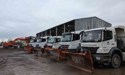 Büyükşehir kar mesaisine hazır: 49 araç ve 98 personel teyakkuza geçti