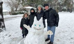 Çamlıca'da çocuklar karın keyfini doyasıya çıkardı