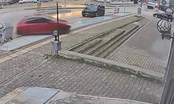 Direksiyon dersinde fren yerine gaza bastı