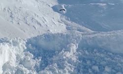 Elazığ'da çığ düşmesi sonucu kapanan geçit açıldı