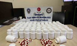 İzmir'de mezarlıkta poşet içerisinden binlerce uyuşturucu hap çıktı