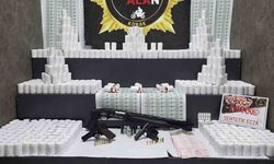 İzmir'de uyuşturucu operasyonu: 3 gözaltı