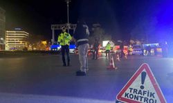 İzmir'de yeni yıl mesaisi: 13 bin personel sahada