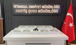 Kadıköy'de emekli öğretmeni 117 bin dolar dolandıran 4 kişi tutuklandı