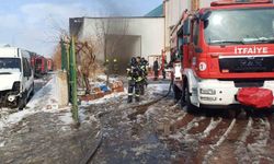 Kayseri'de korkutan fabrika yangını