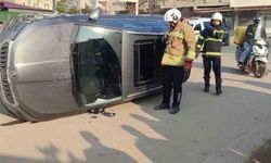 Kırıkhan'da otomobil yan yattı: 2 yaralı