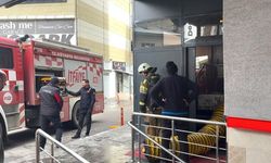 Kütahya'da korkutan yangın, 3 kişi dumandan etkilendi