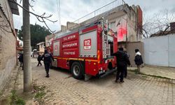 Metruk binada çıkan yangın, ekipleri harekete geçirdi