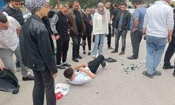 Otoparka dönen otomobil ile motosiklet çarpıştı: 1 yaralı