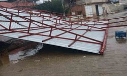 Sarıgöl'de fırtına etkili oldu