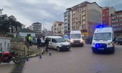 Sinop'ta otomobil ile motosiklet çarpıştı: 1 yaralı